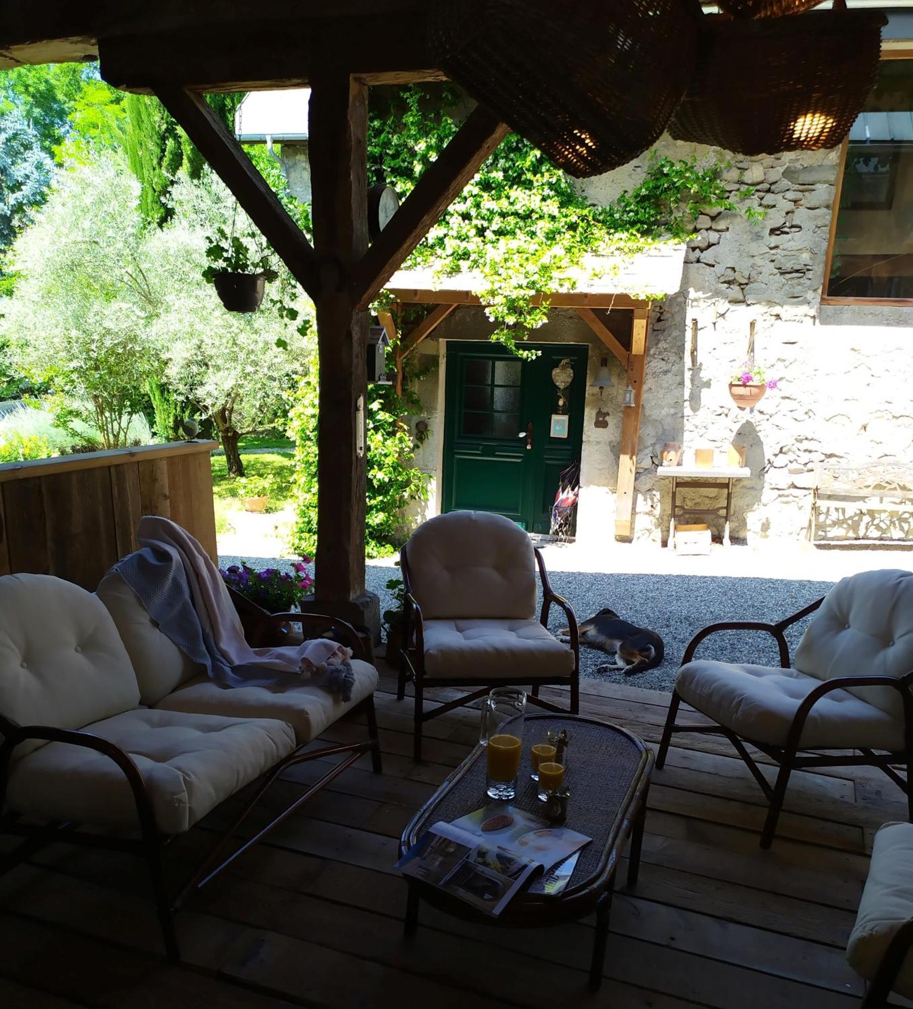 Gite Arthur Et Germaine Maisonnette A La Campagne Avec Un Grand Jardin Saint-Jeoire-Prieure エクステリア 写真